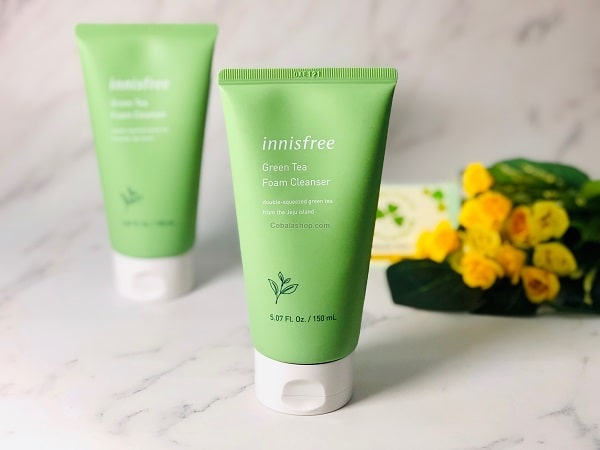 Sua-rua-mat-Innisfree-Green-Tea-Cleansing-Foam-Review