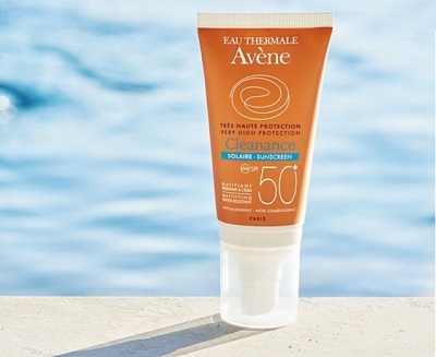 review-kem-chong-nang-avene-very-high-protection-cleanance-sunscreen